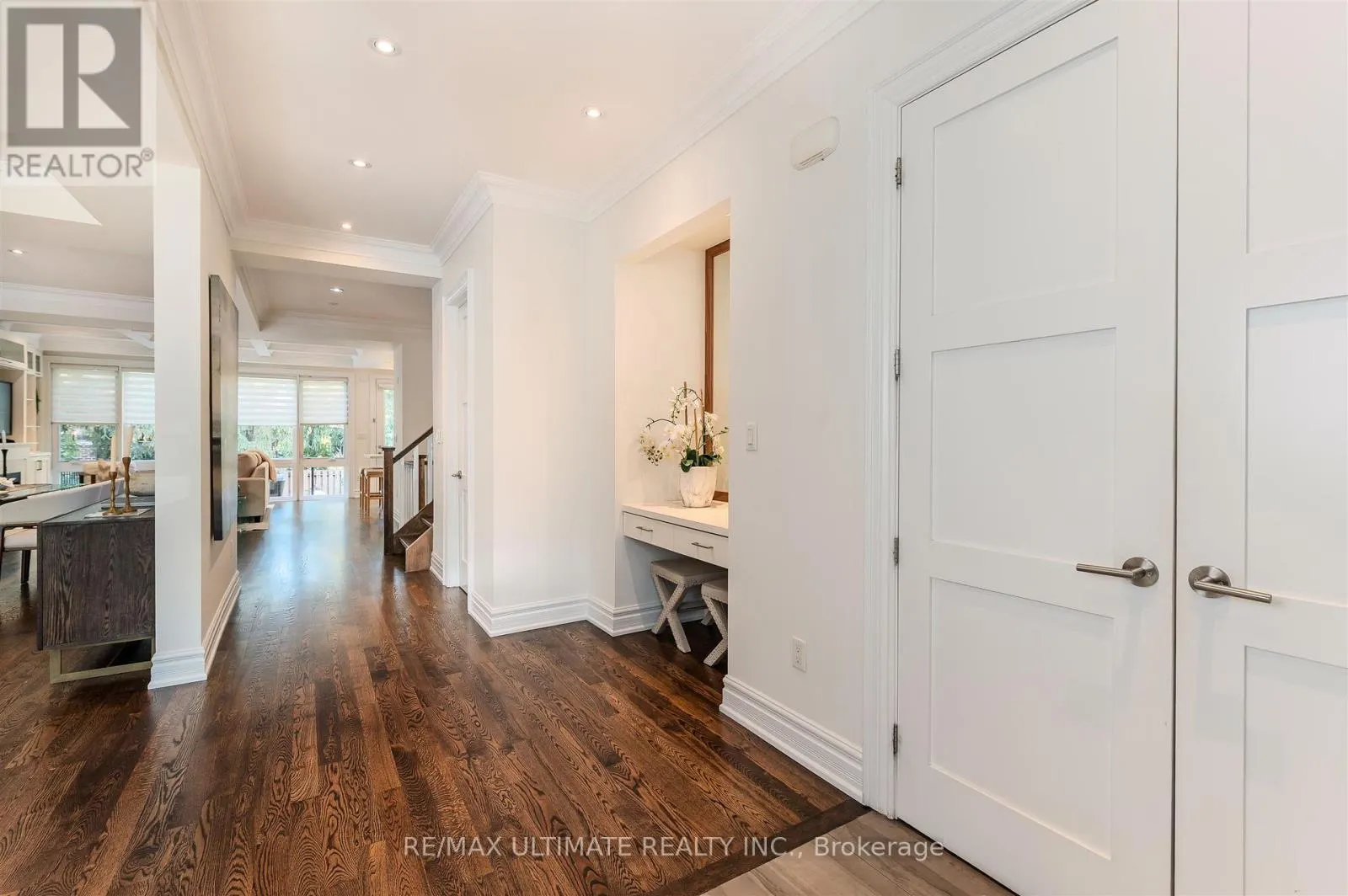 21 ASHALL BOULEVARD