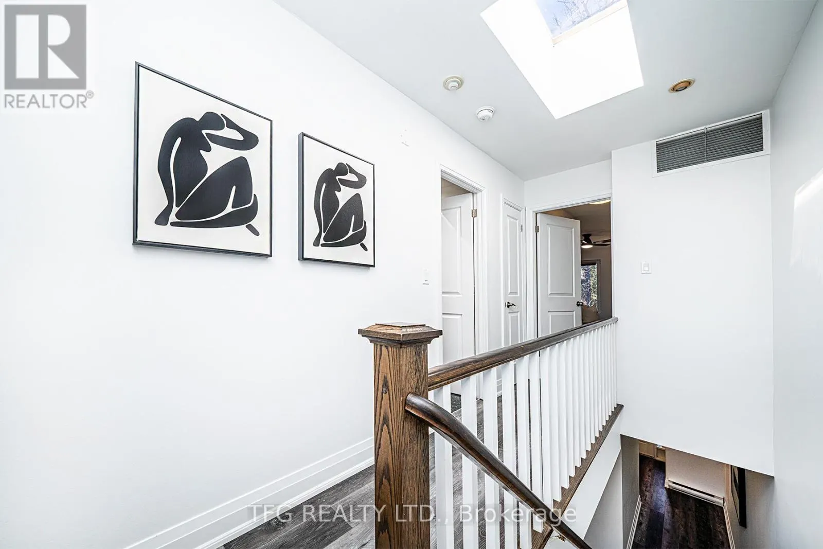 7 - 120 GLEN MANOR DRIVE, #7