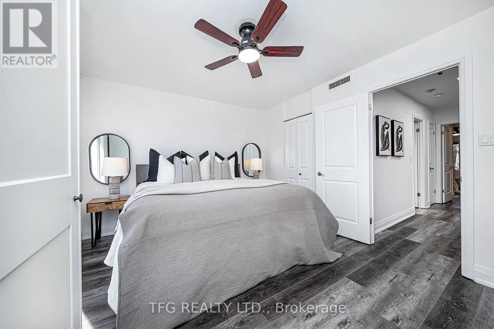 7 - 120 GLEN MANOR DRIVE, #7