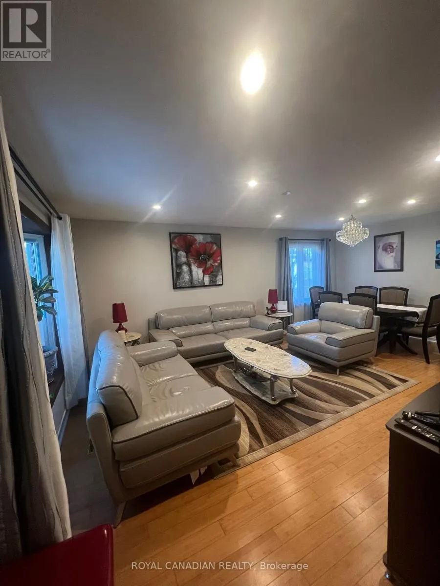 UPPER - 6 O'HENRY GROVE