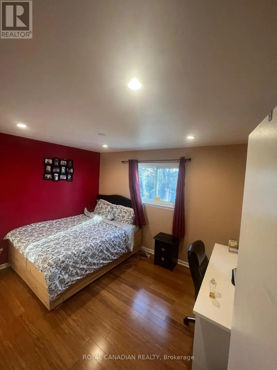 UPPER - 6 O'HENRY GROVE
