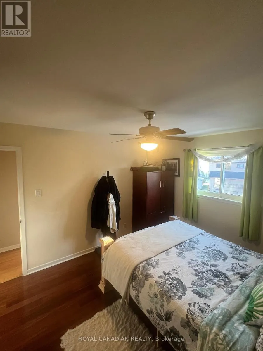 UPPER - 6 O'HENRY GROVE
