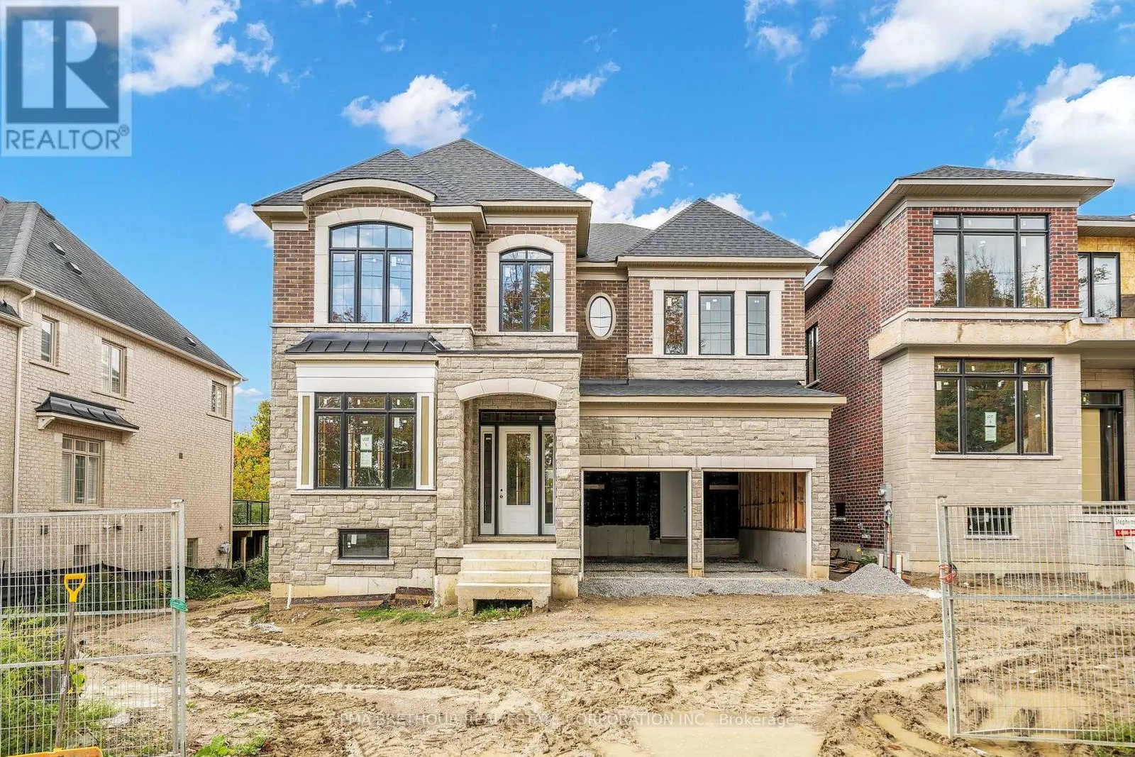 382 RIVERSIDE DRIVE