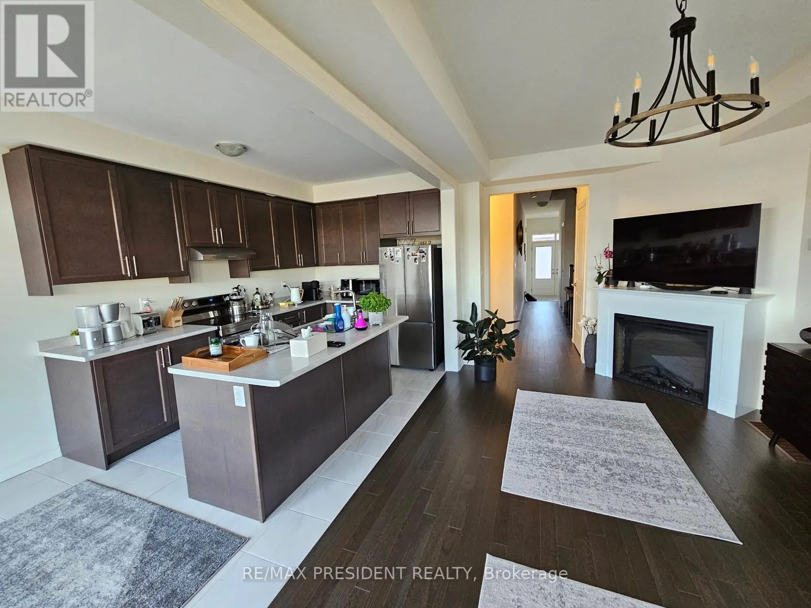 1227 REXTON DRIVE
