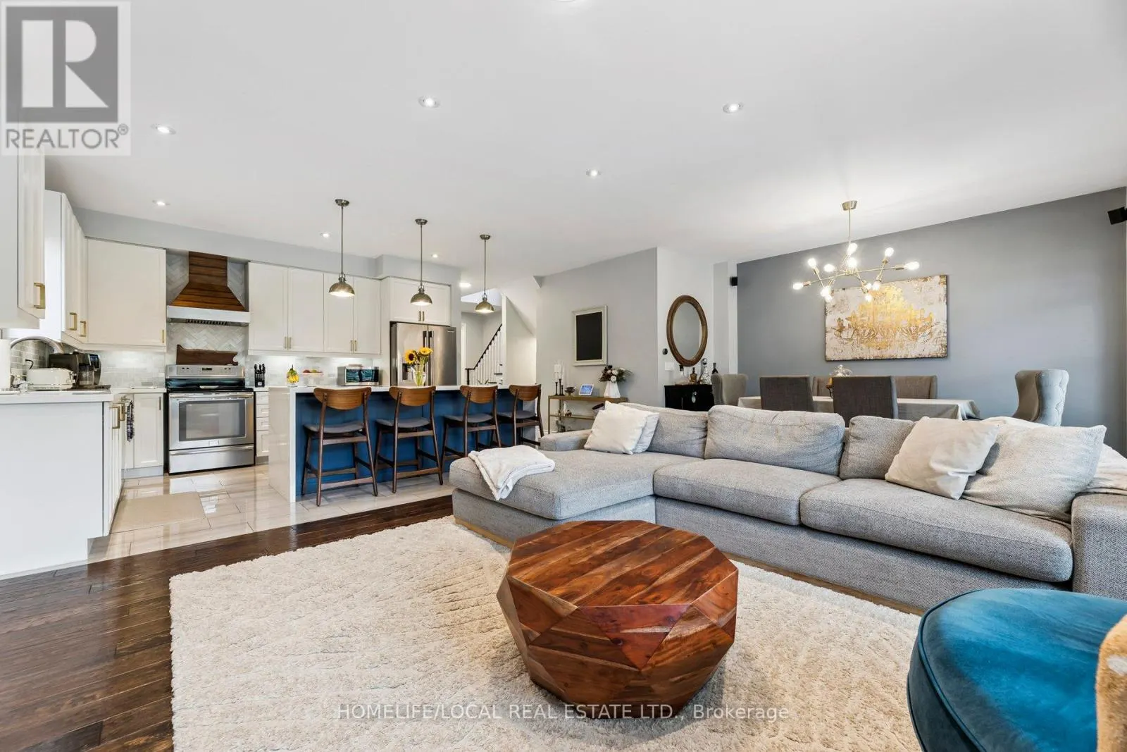 147 UNDERWOOD DRIVE
