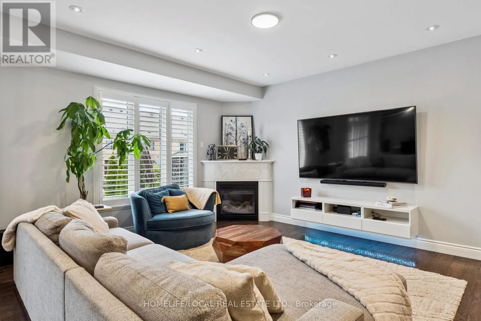 147 UNDERWOOD DRIVE