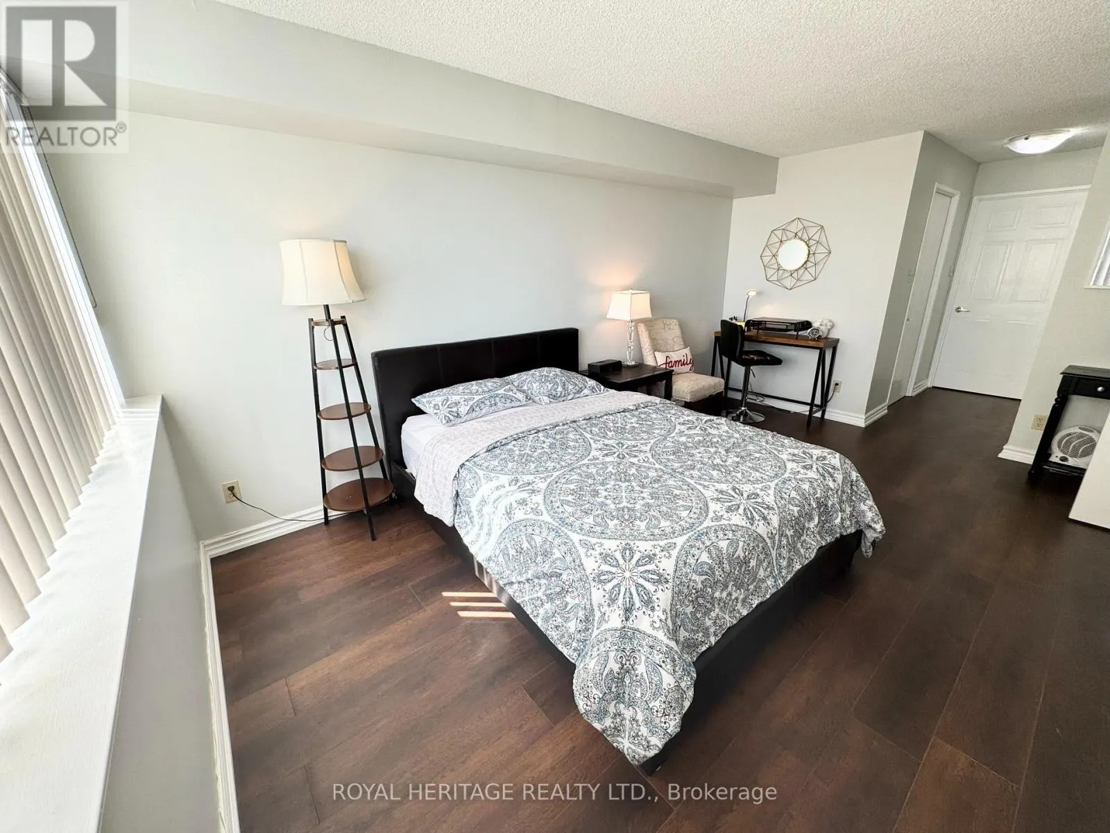 622 - 11753 SHEPPARD AVENUE E