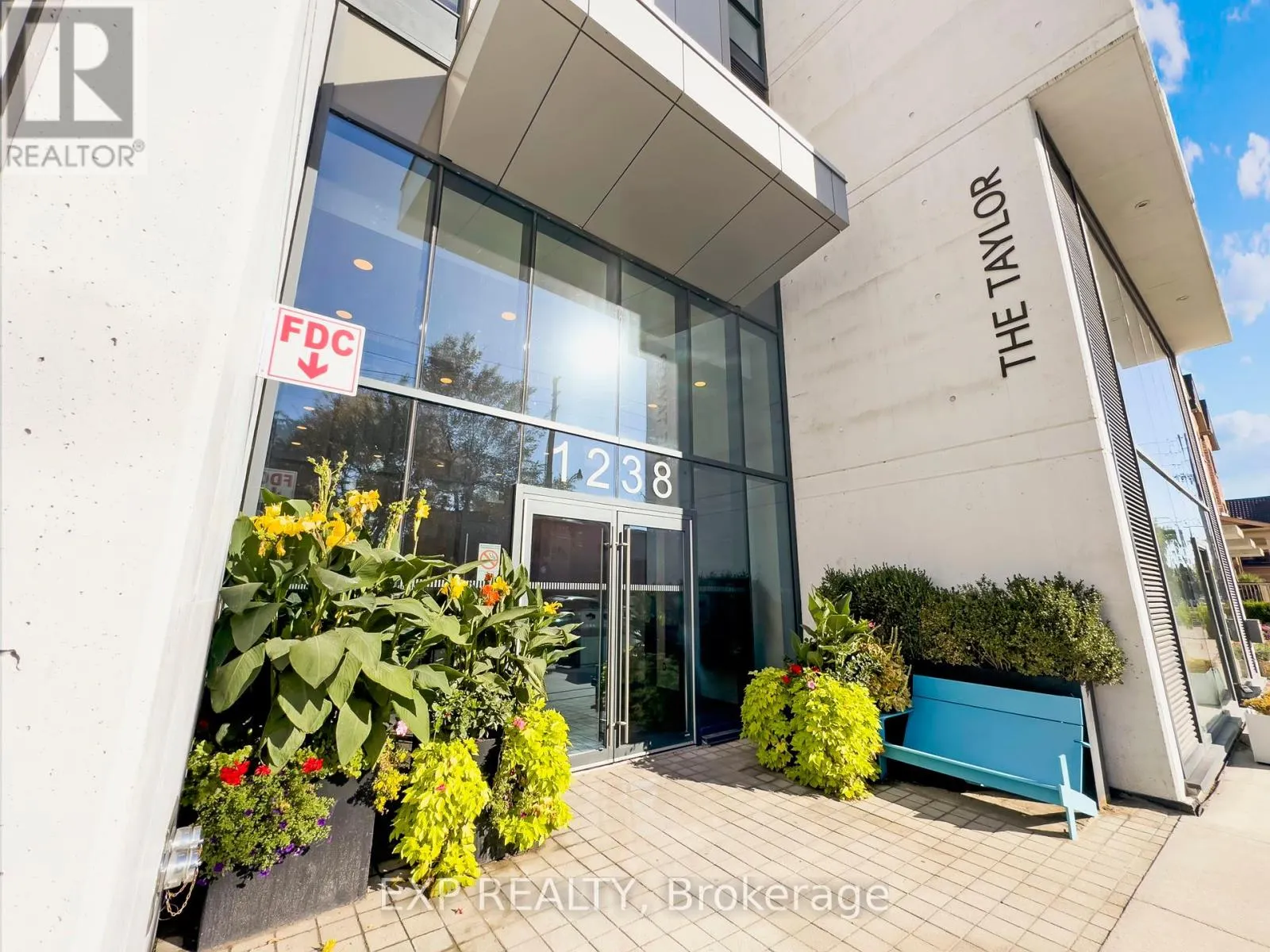 804 - 1238 DUNDAS ST STREET E, #804