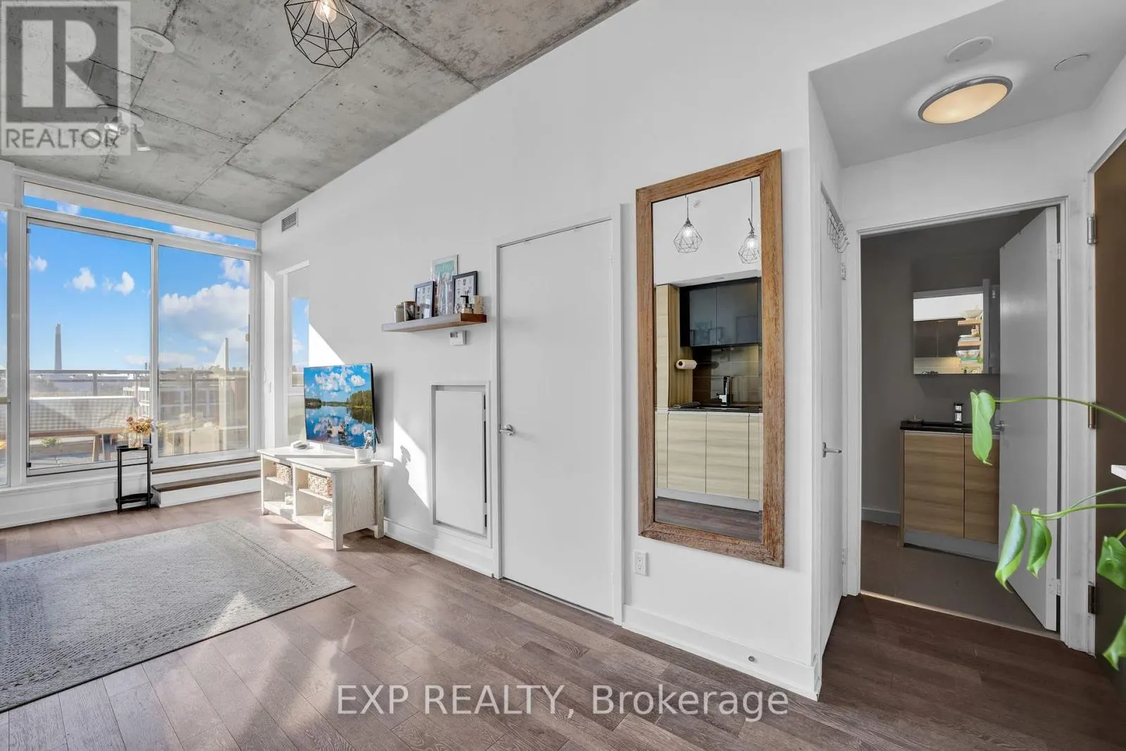 804 - 1238 DUNDAS ST STREET E, #804