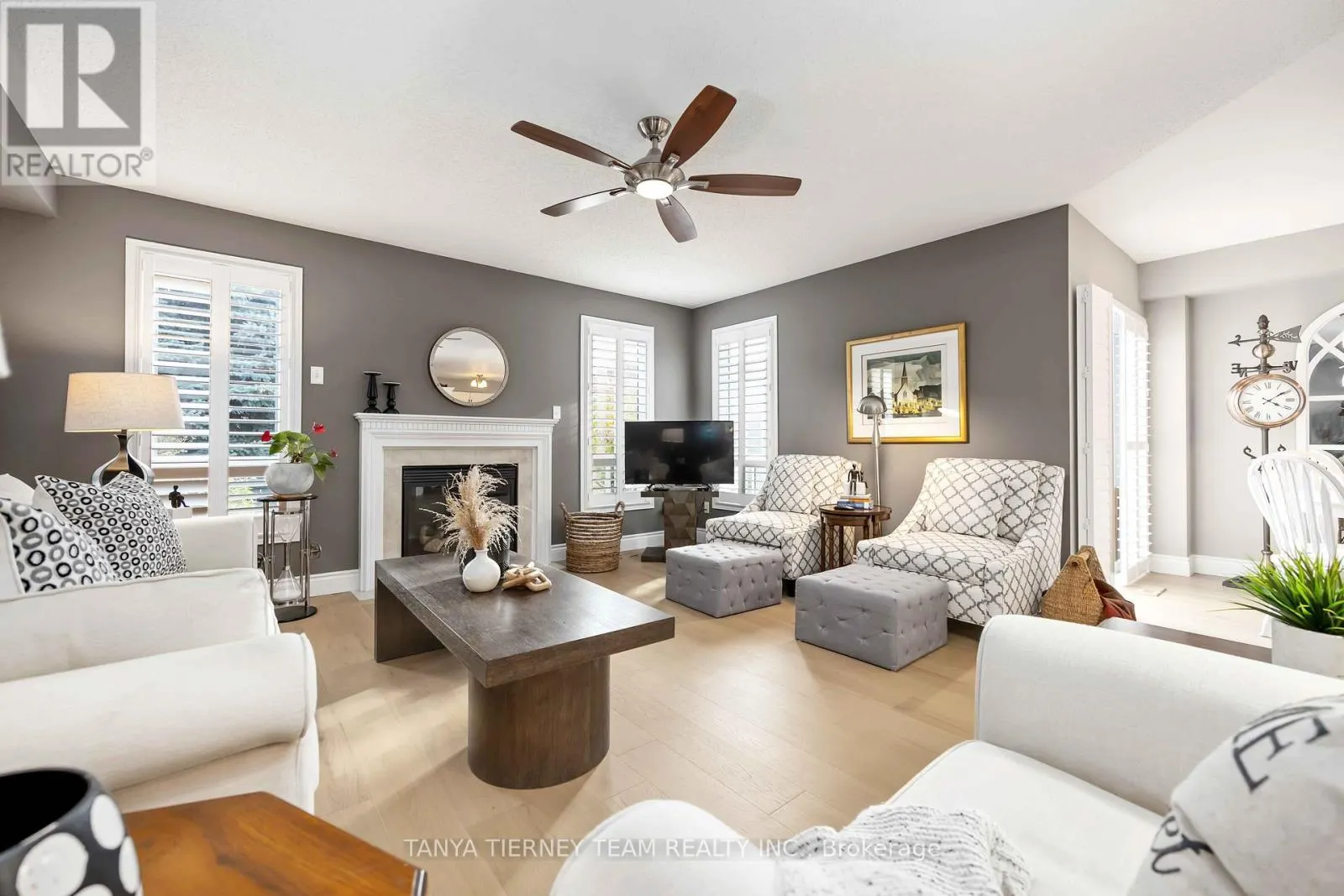 76 NORTHGROVE CRESCENT