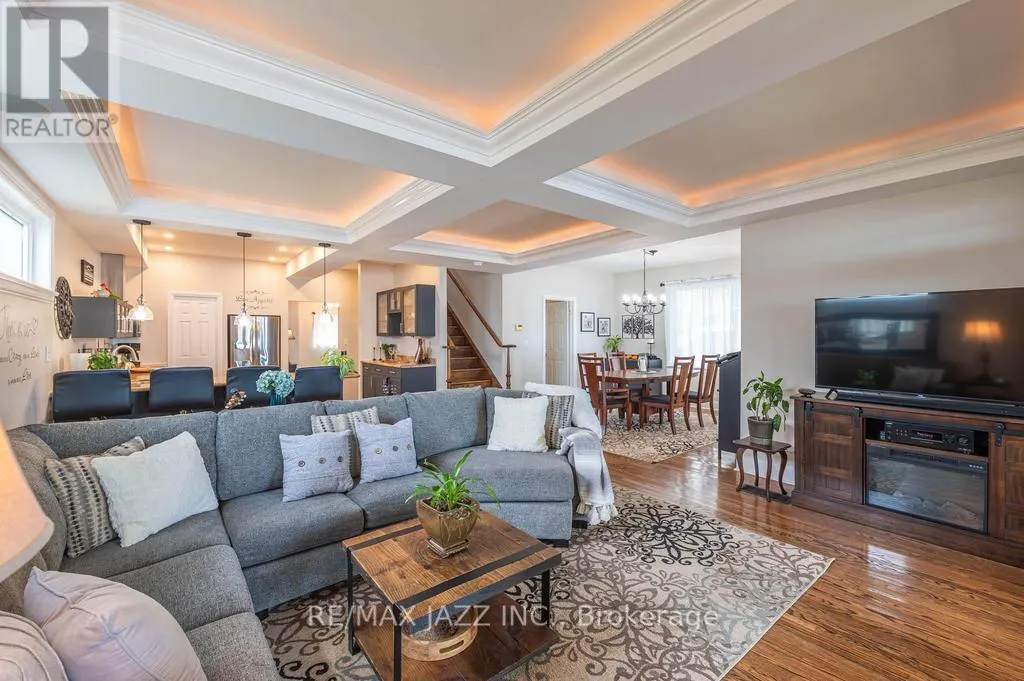 122 MORRIS LANE