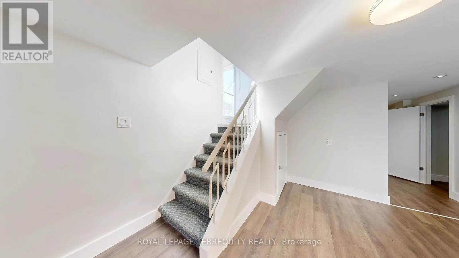85 ROMULUS DRIVE