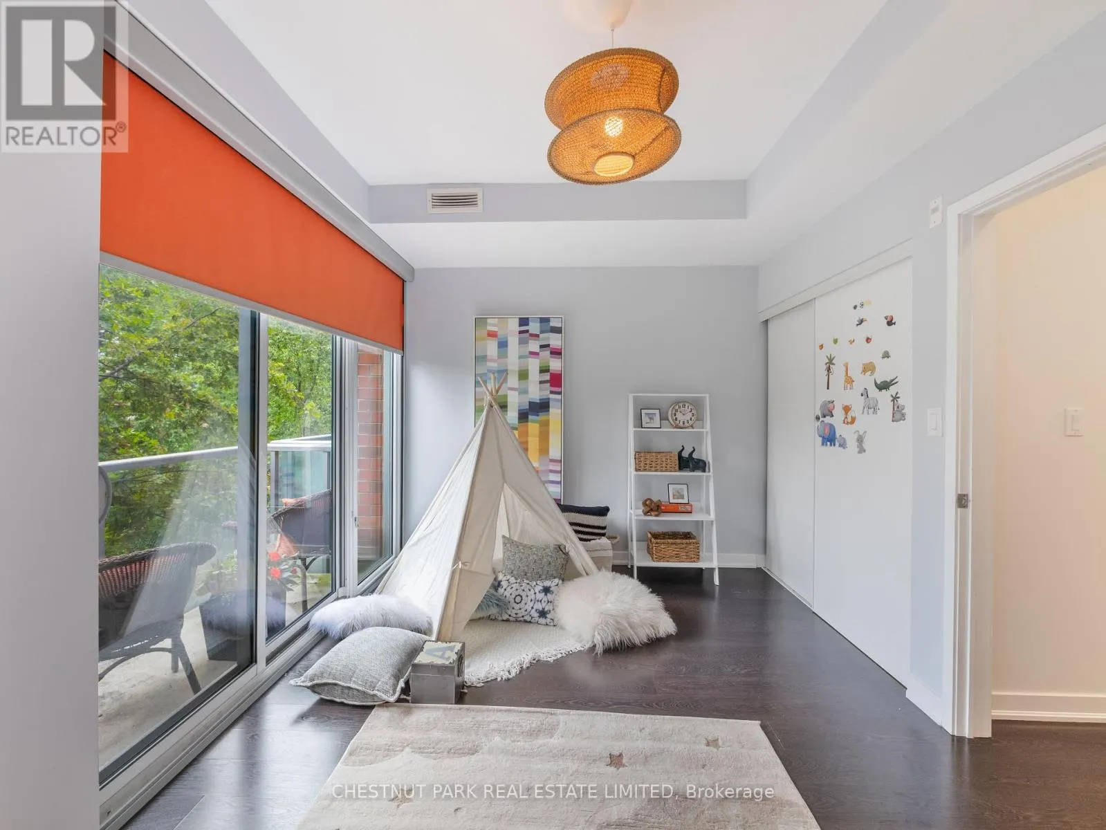 3 - 46 BOSTON AVENUE