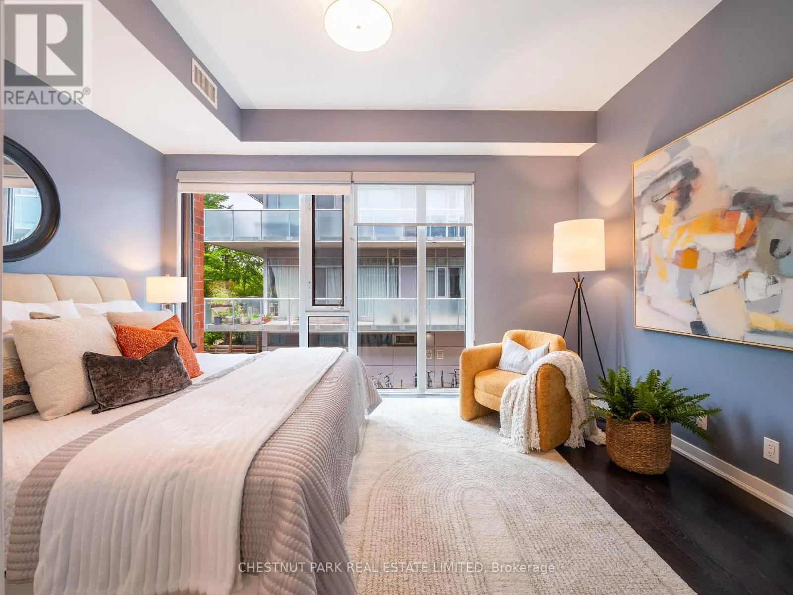 3 - 46 BOSTON AVENUE