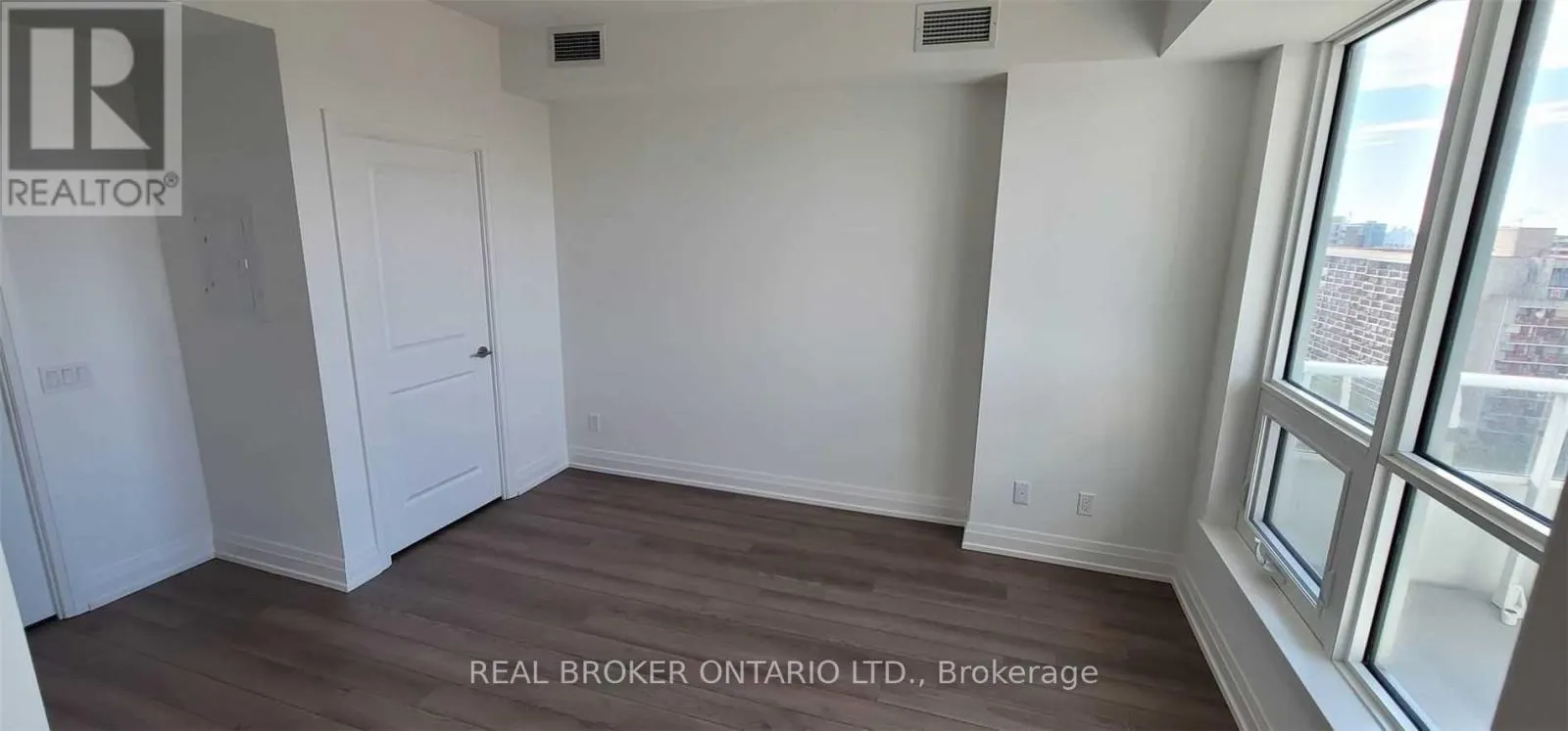 1208 - 3121 SHEPPARD AVENUE