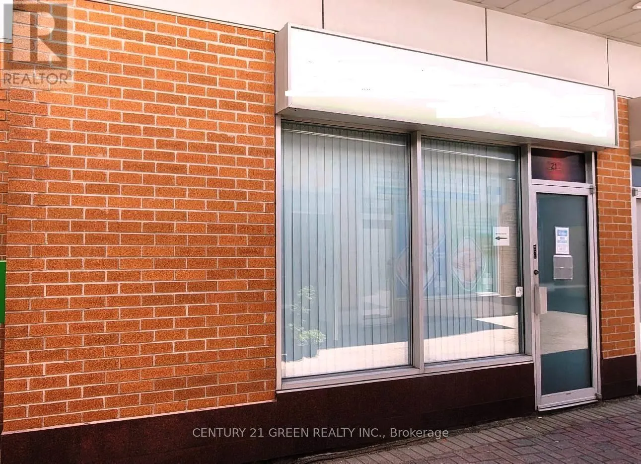 UNIT 21 - 4465 SHEPPARD AVENUE E