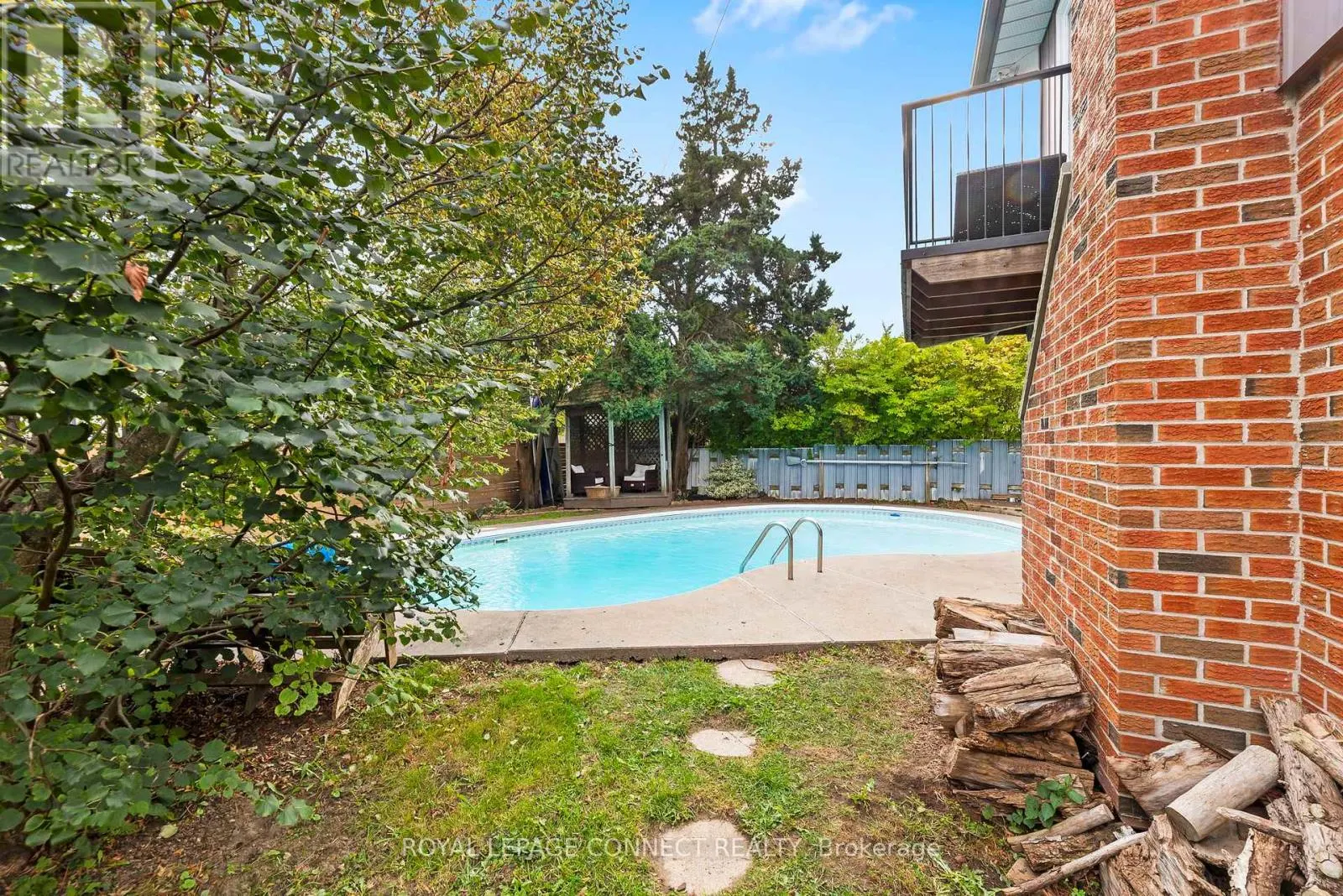 166 CLEMENTS ROAD E
