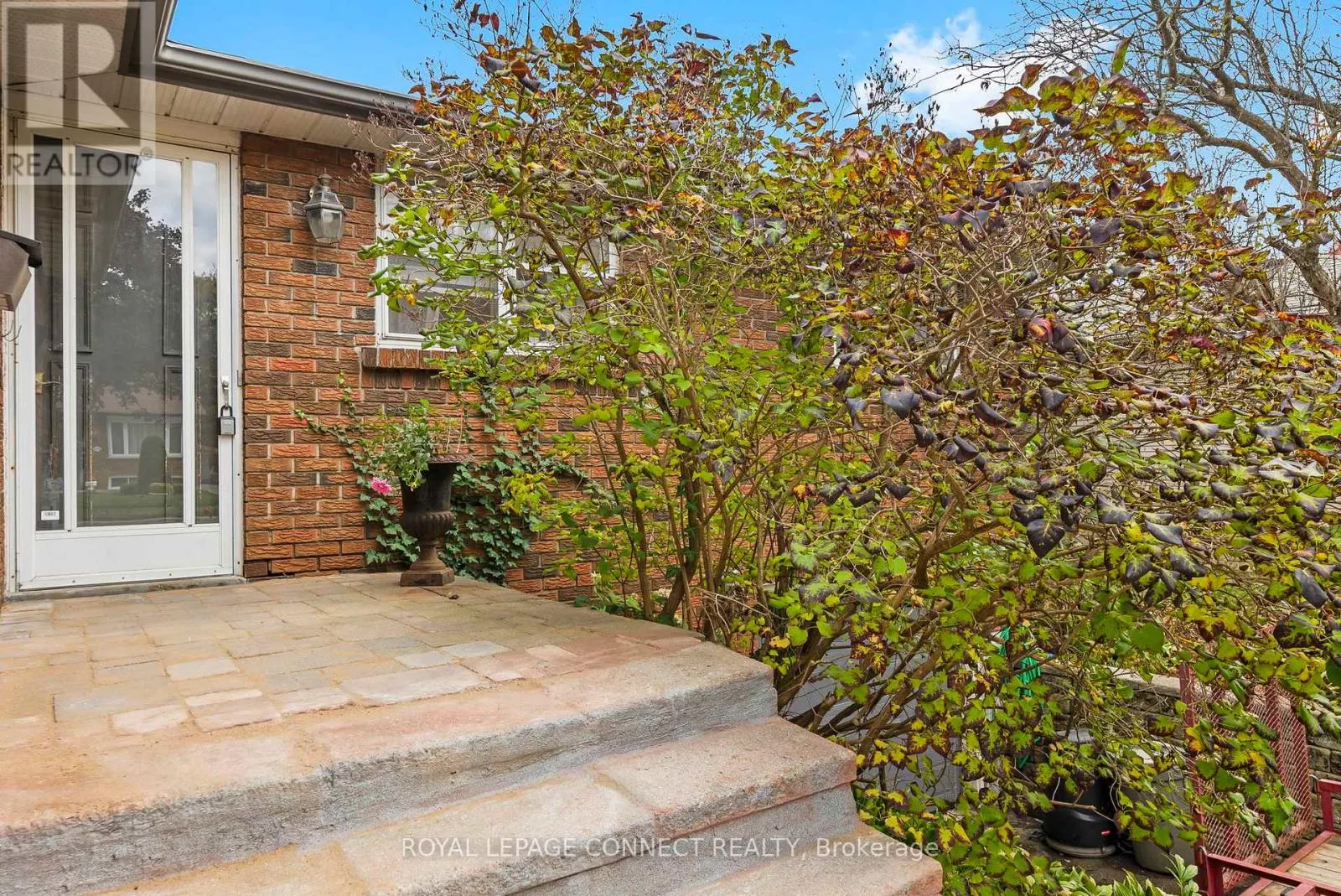 166 CLEMENTS ROAD E