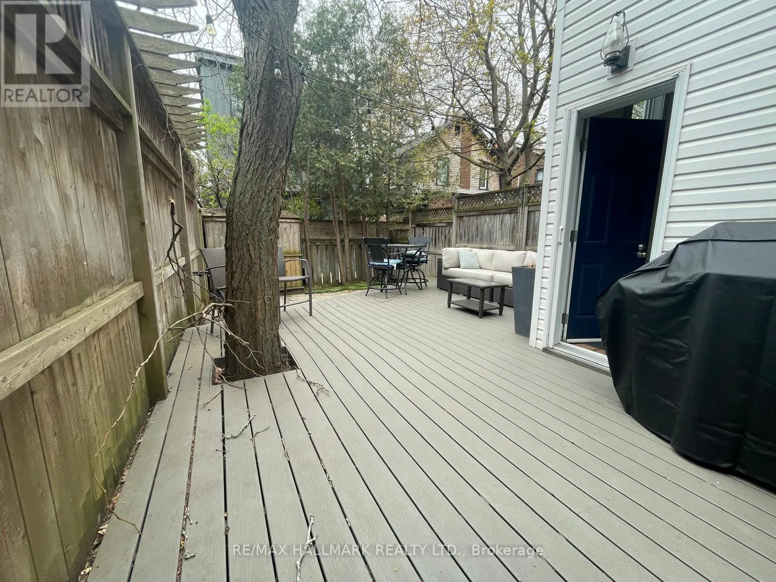 HOUSE - 280 BEECH AVENUE
