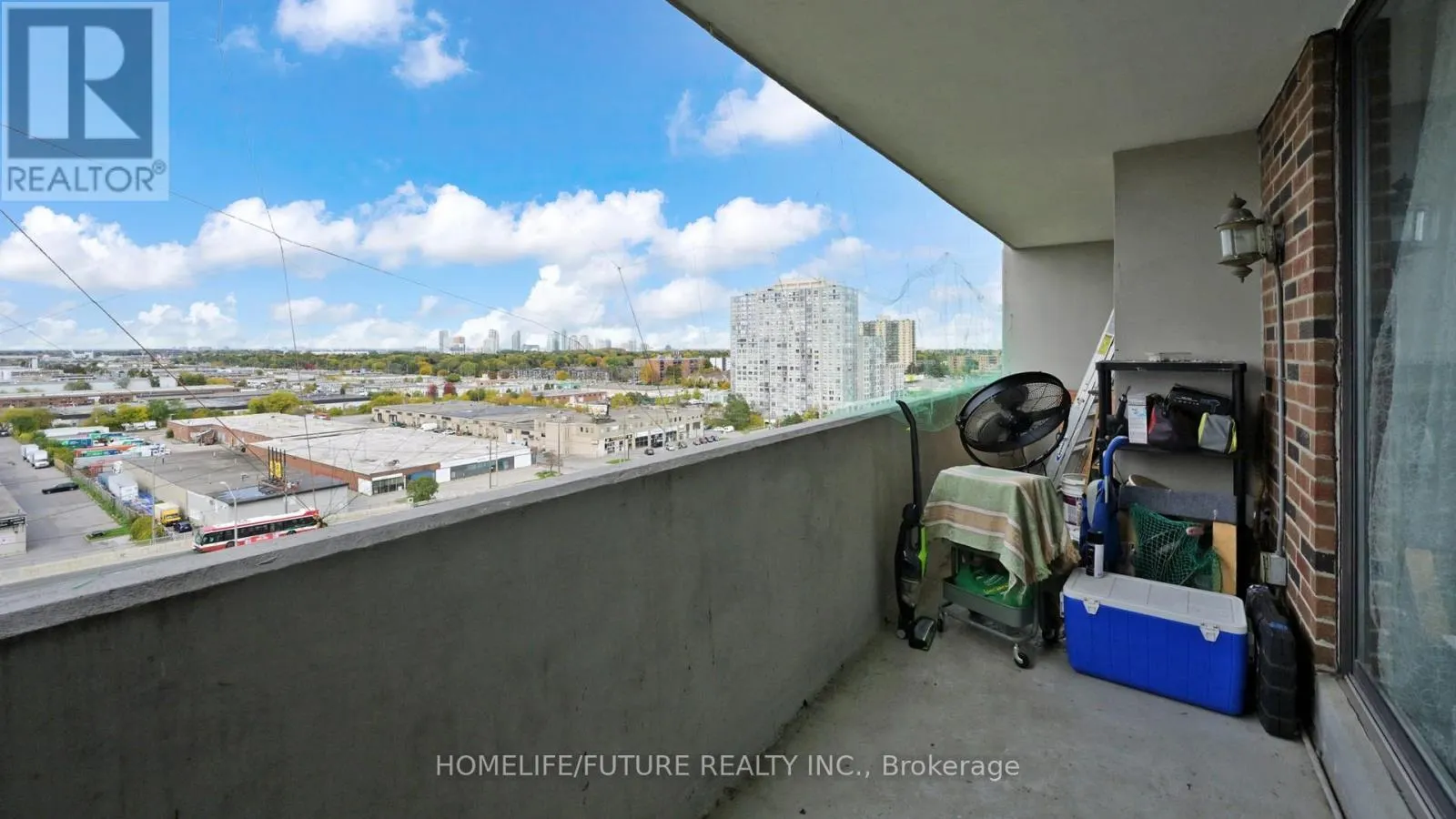 1212 - 301 PRUDENTIAL DRIVE