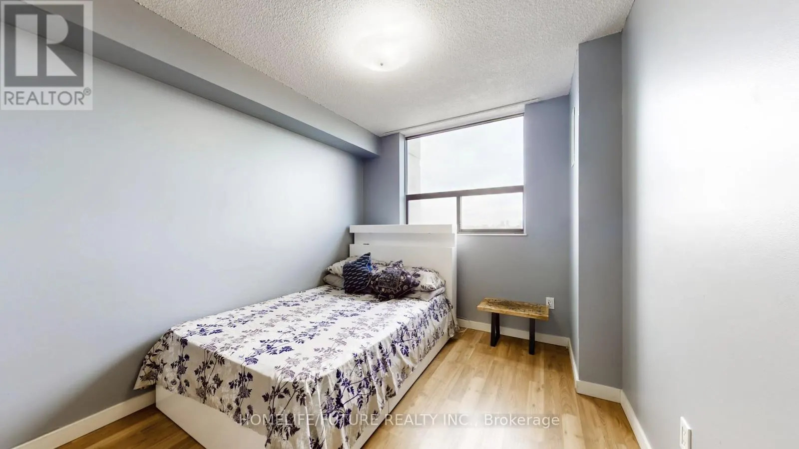 1212 - 301 PRUDENTIAL DRIVE