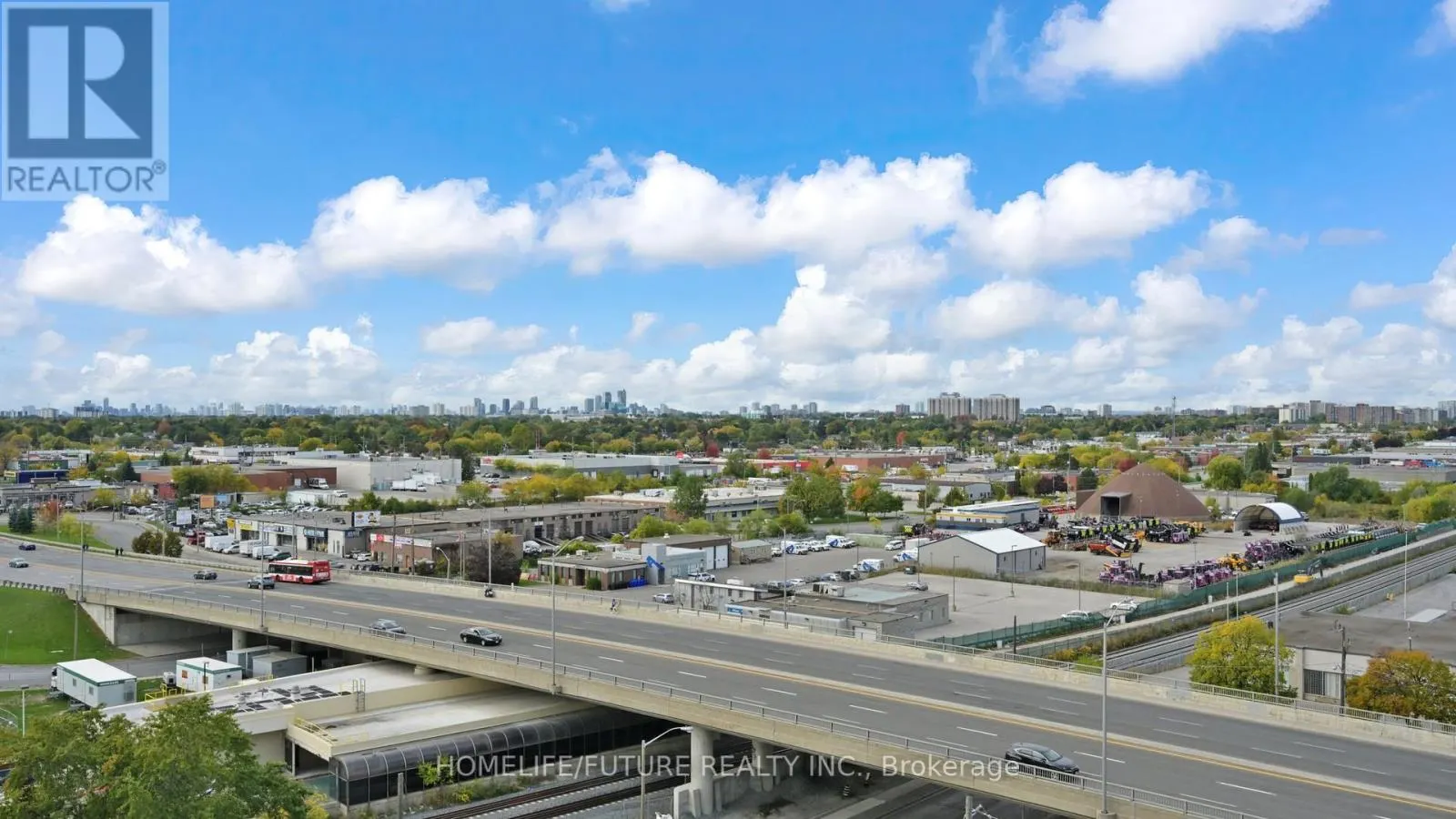 1212 - 301 PRUDENTIAL DRIVE