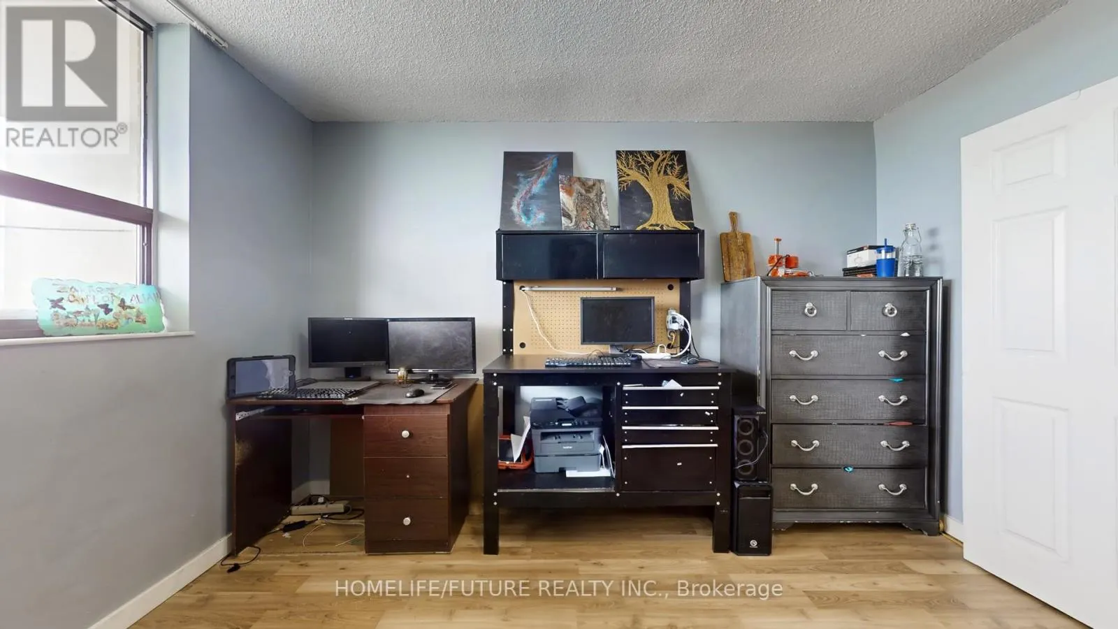 1212 - 301 PRUDENTIAL DRIVE
