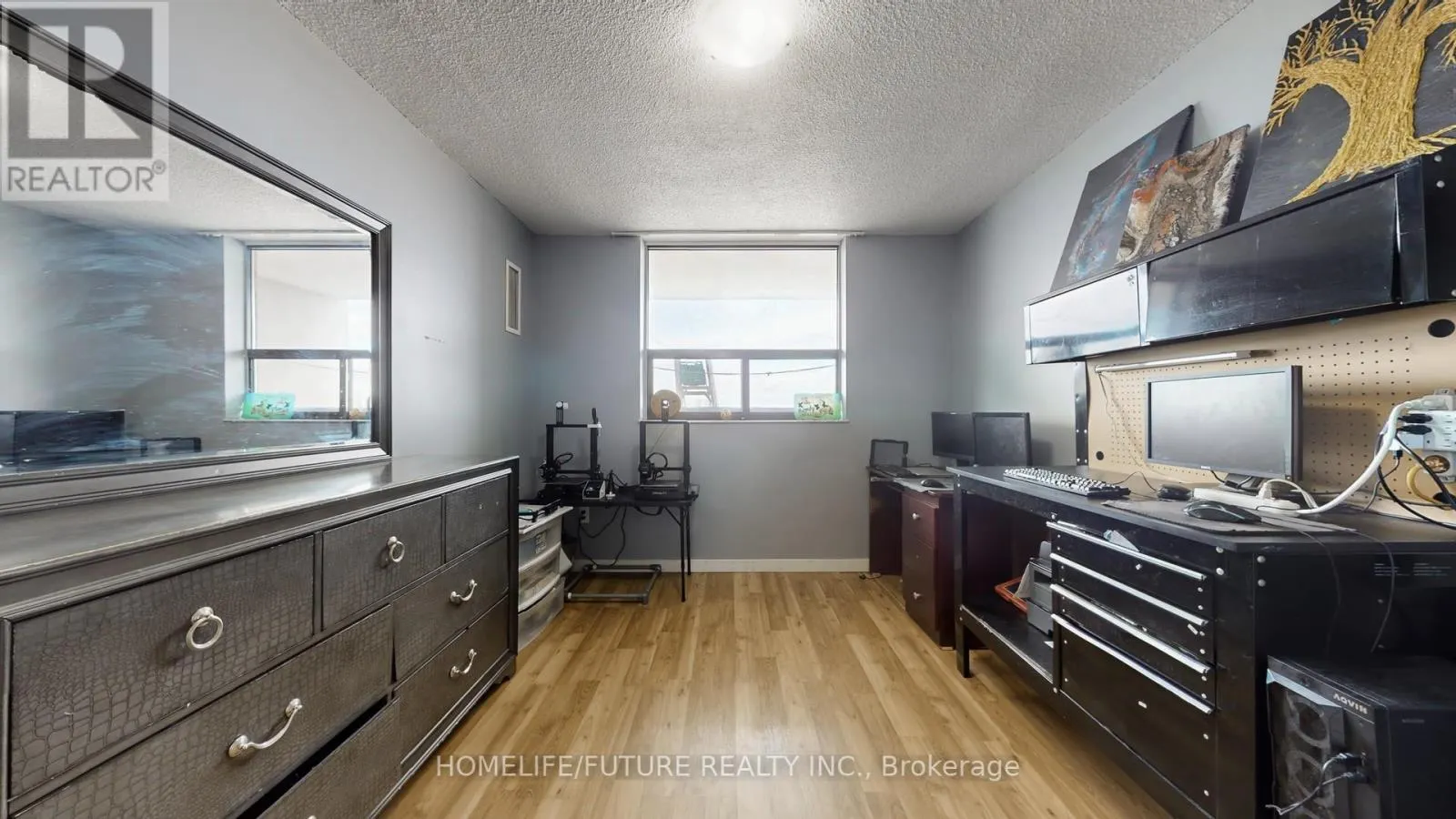 1212 - 301 PRUDENTIAL DRIVE