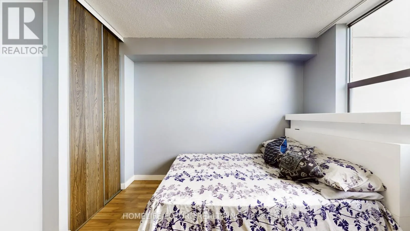 1212 - 301 PRUDENTIAL DRIVE