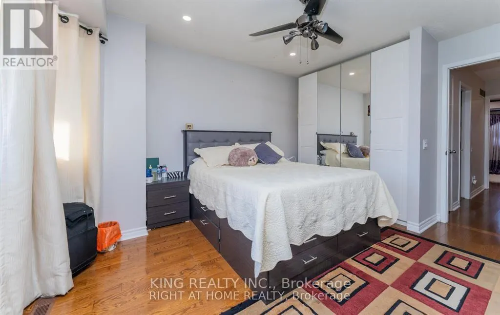 19 - 2472 EGLINTON AVENUE E