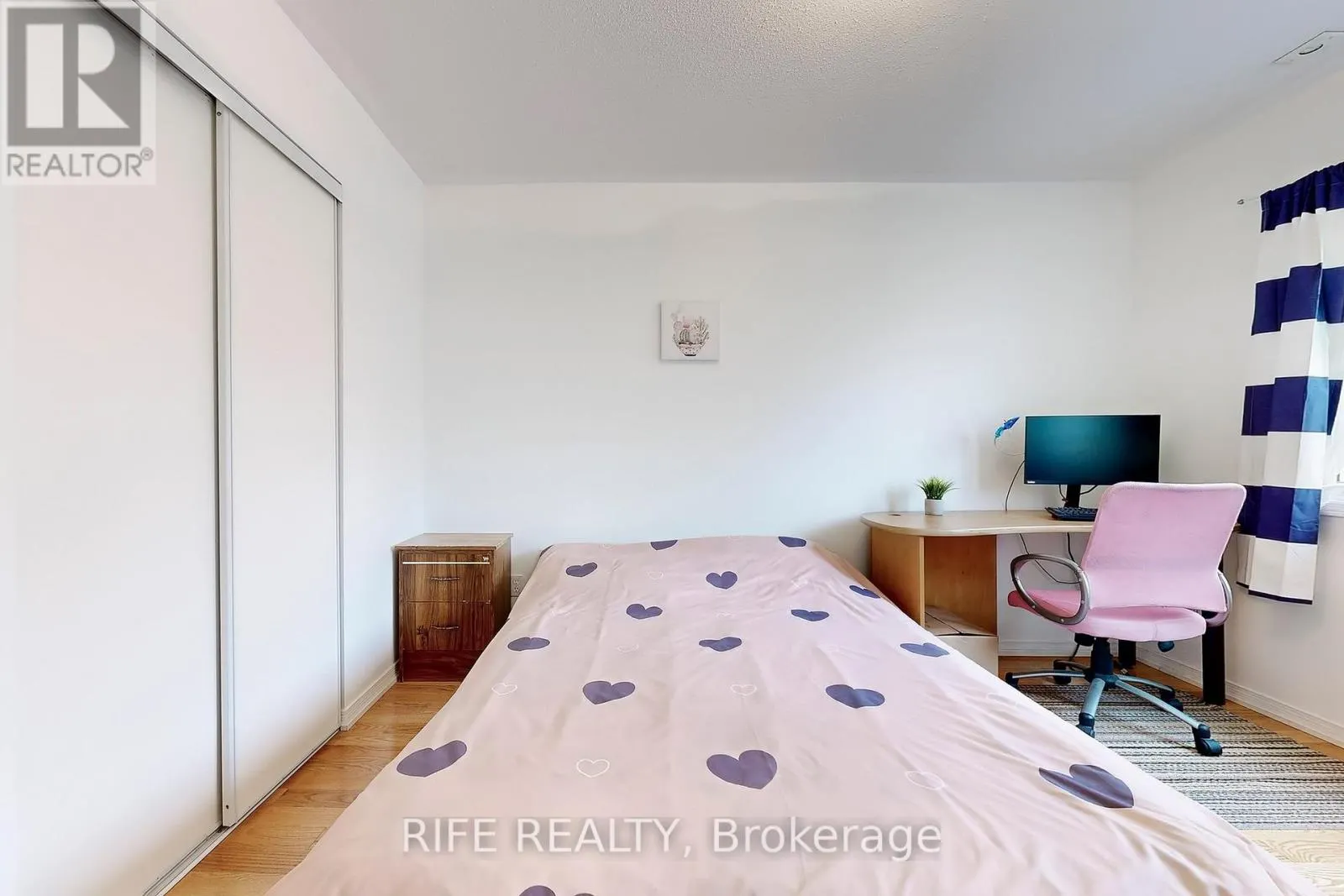 703 - 28 ROSEBANK DRIVE