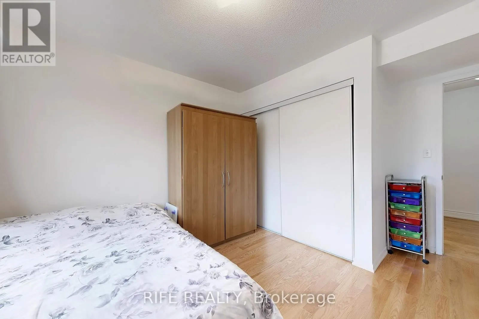703 - 28 ROSEBANK DRIVE