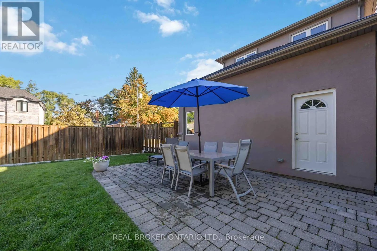 122 CEDARCREST BOULEVARD