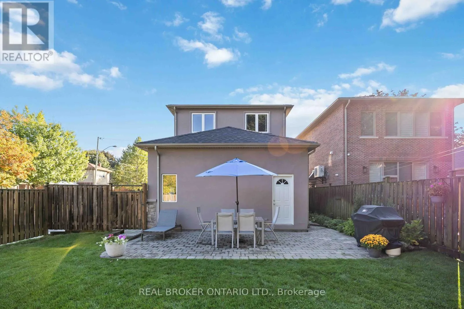 122 CEDARCREST BOULEVARD