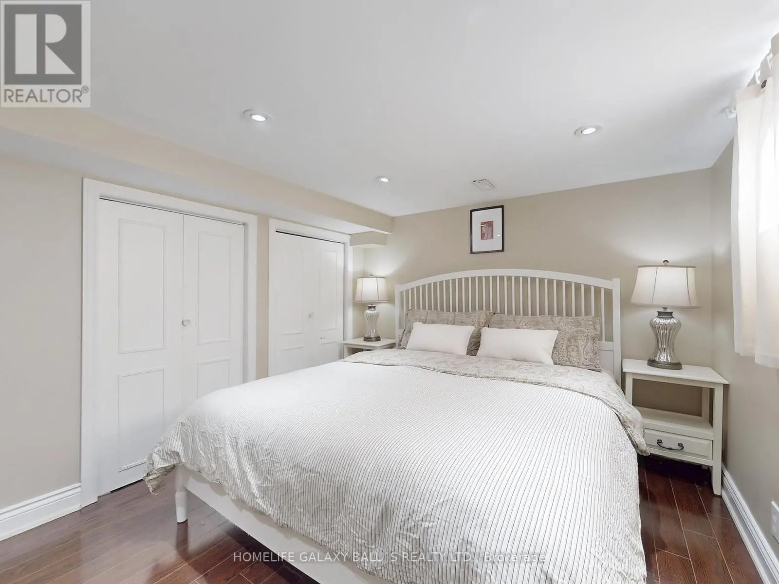 28 RONWAY CRESCENT