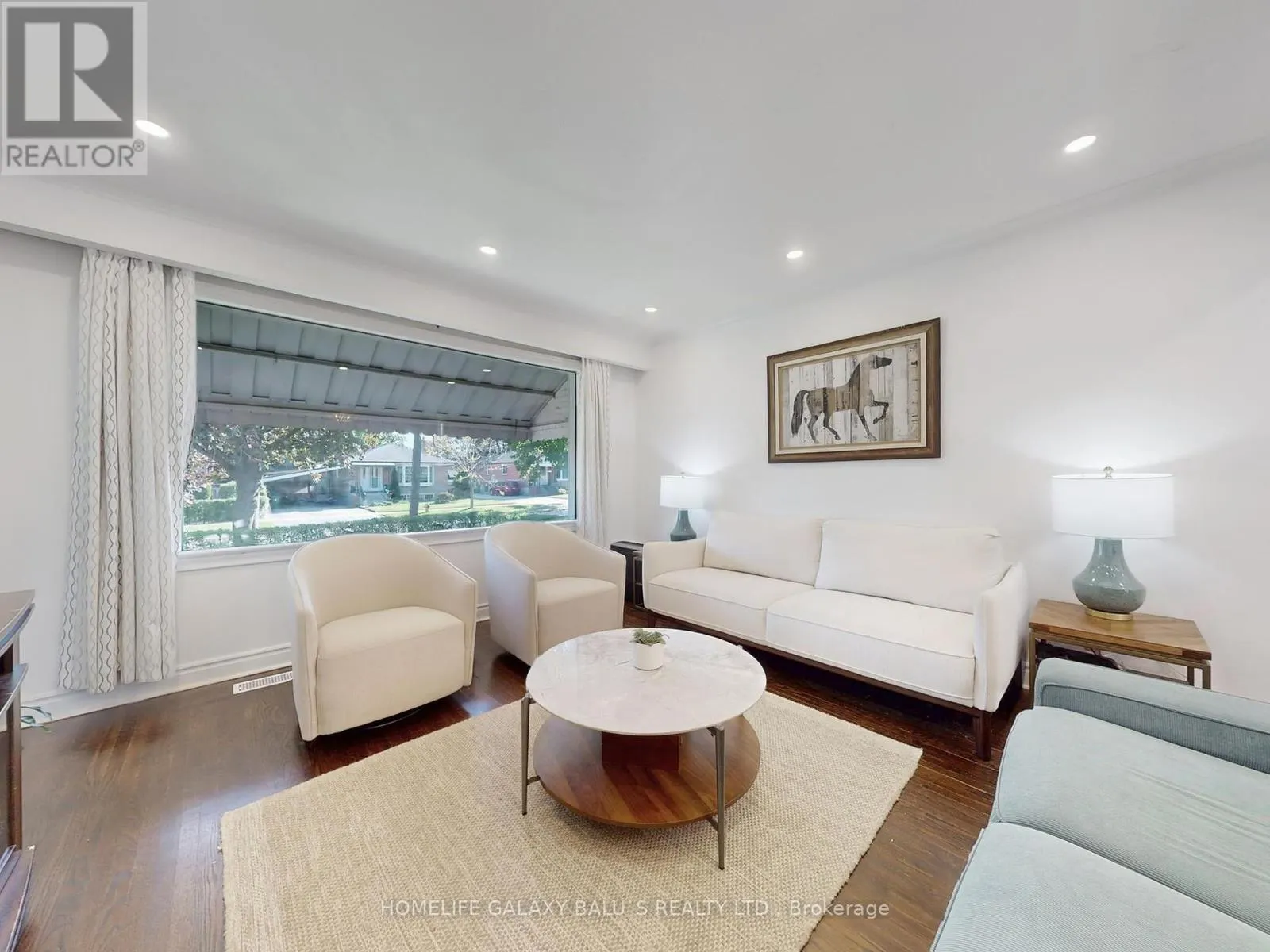 28 RONWAY CRESCENT