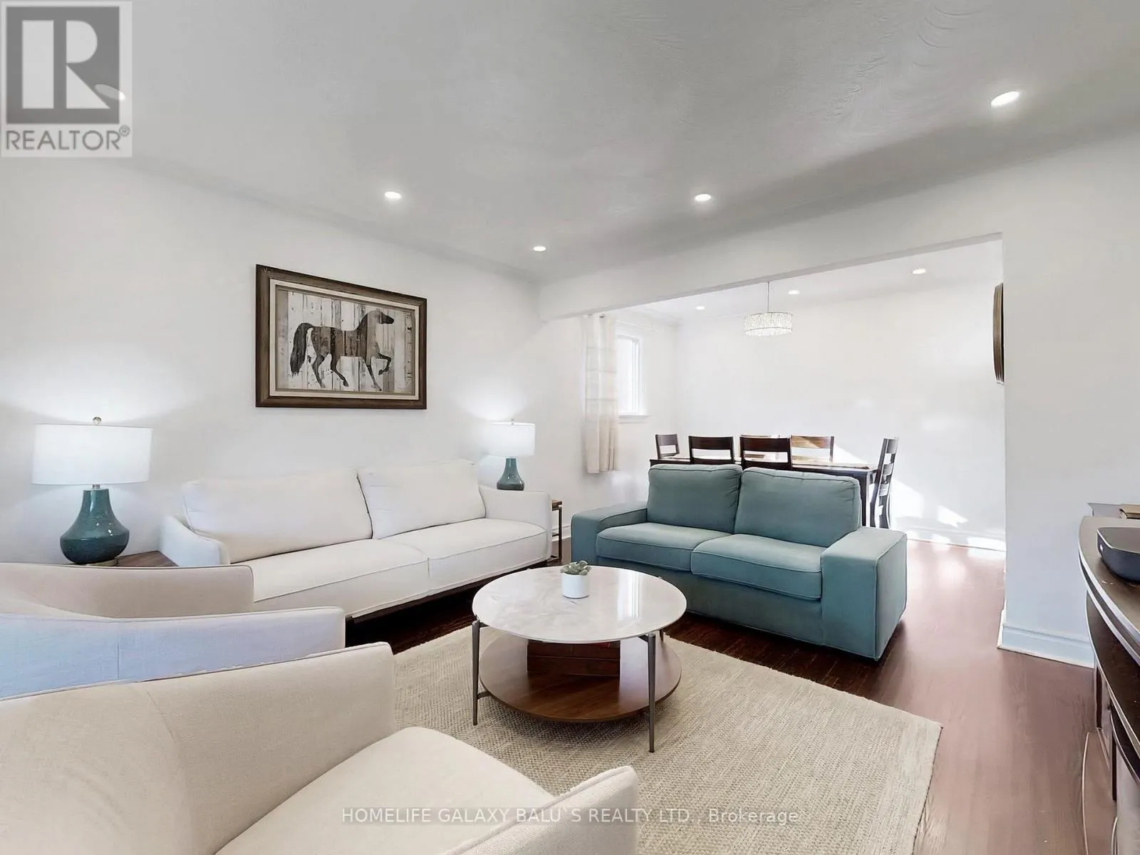 28 RONWAY CRESCENT
