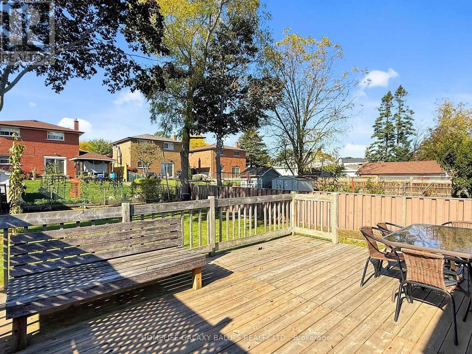 28 RONWAY CRESCENT