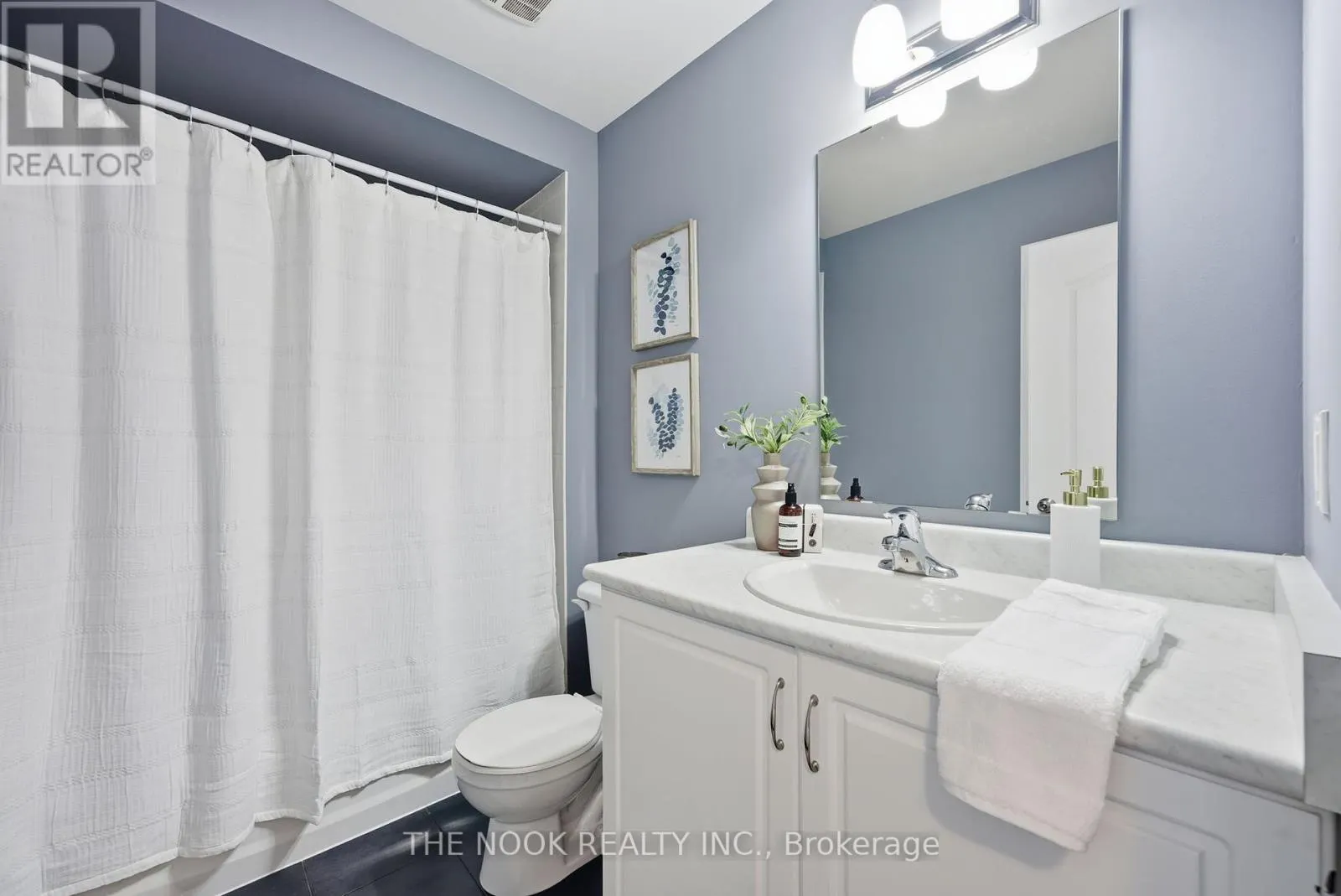 38 - 73 VALLANCE WAY, #38