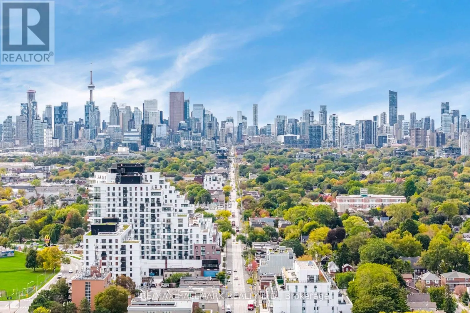 #5 - 90 KIPPENDAVIE AVENUE