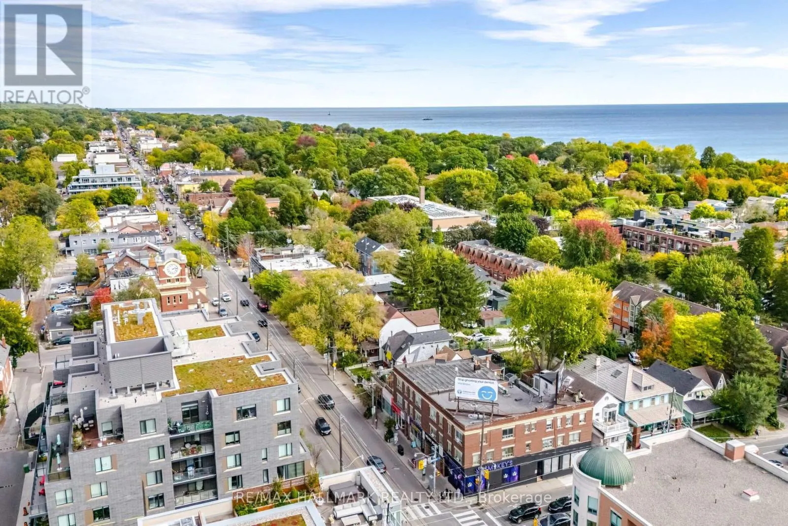 #5 - 90 KIPPENDAVIE AVENUE