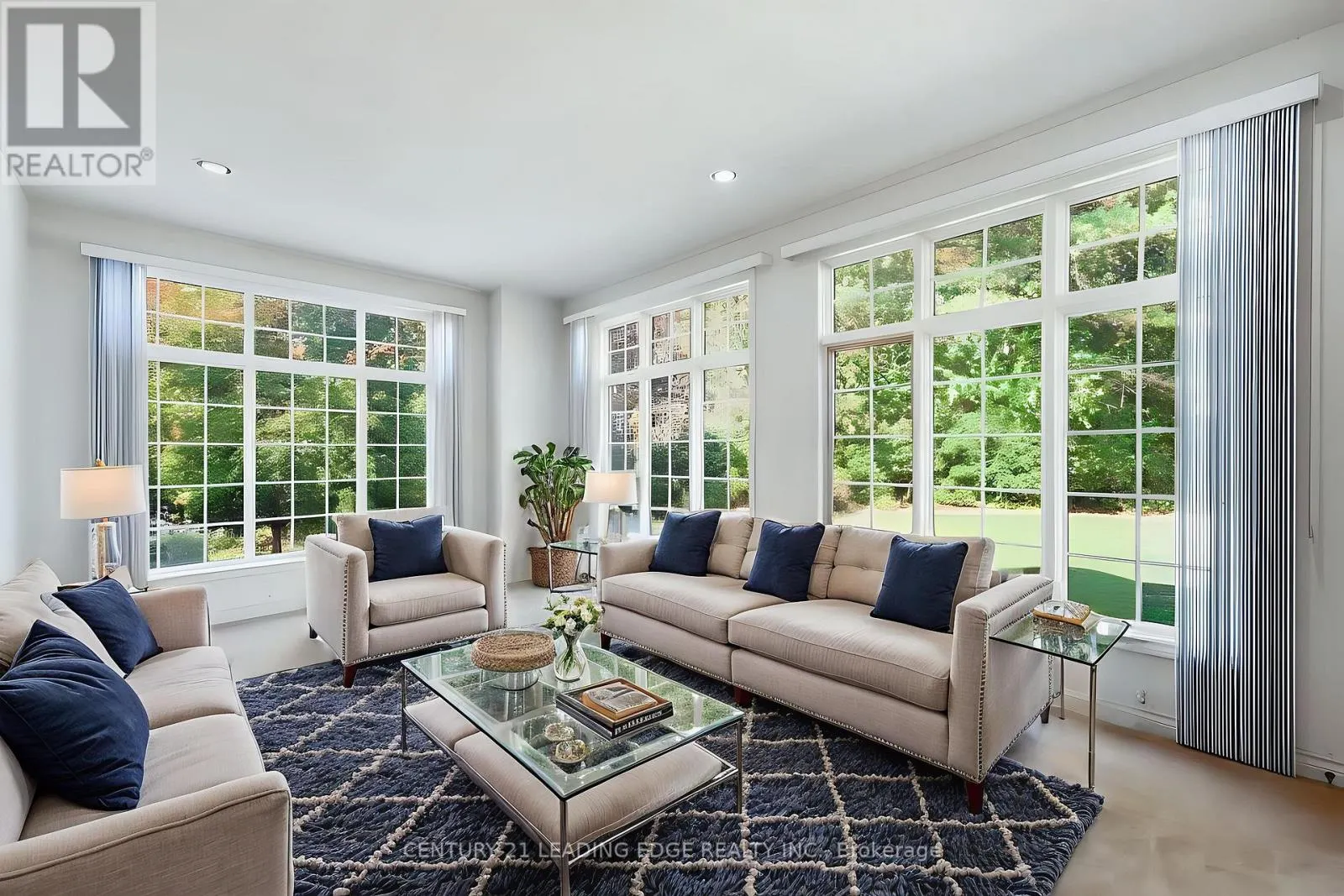 8 BUNHILL COURT