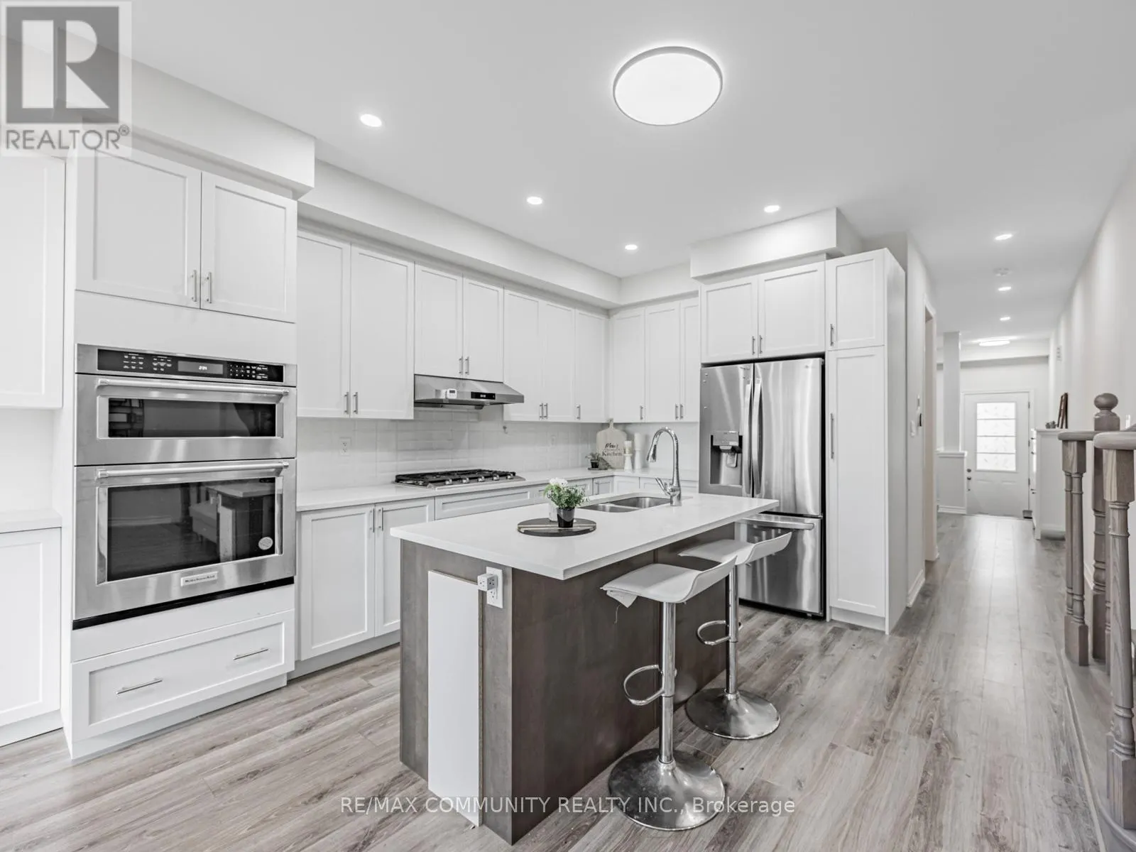 49 HICKLING LANE