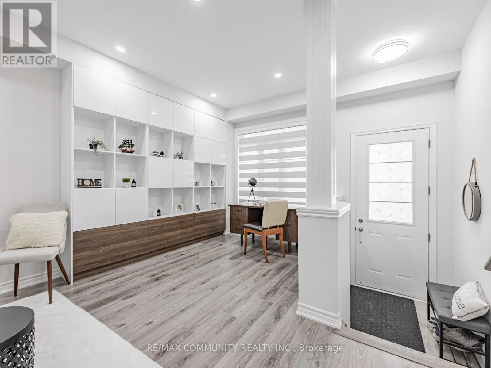 49 HICKLING LANE