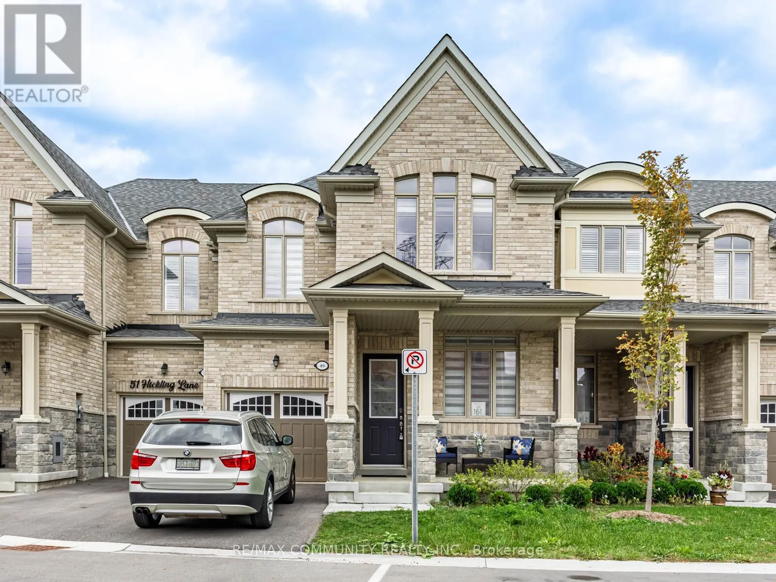 49 HICKLING LANE