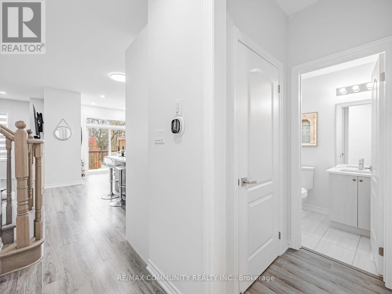 49 HICKLING LANE