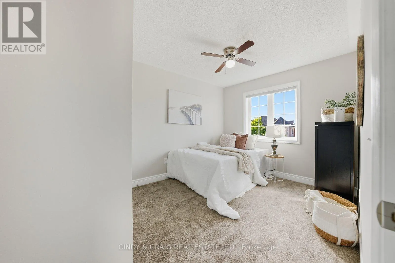 119 DEWELL CRESCENT