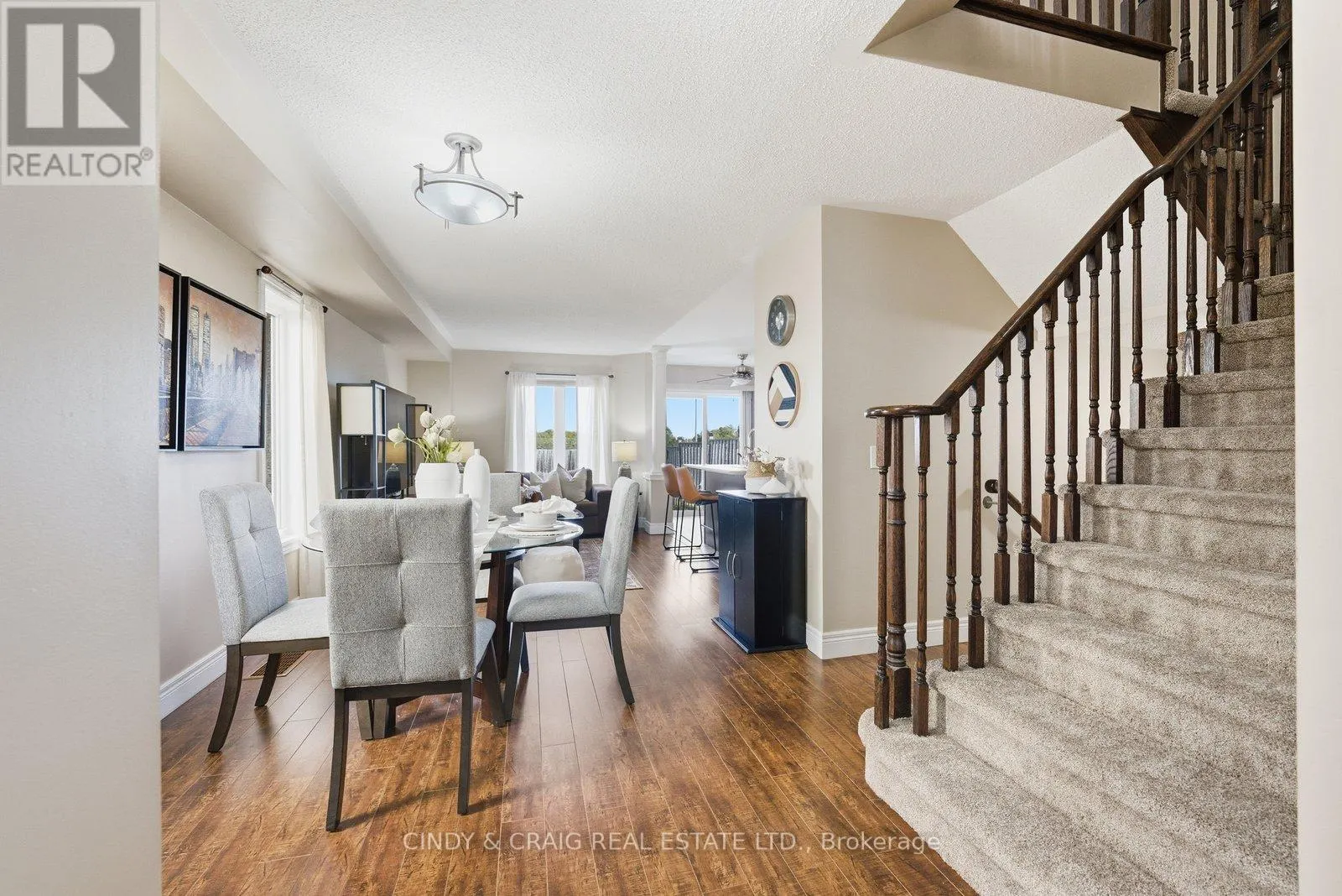 119 DEWELL CRESCENT