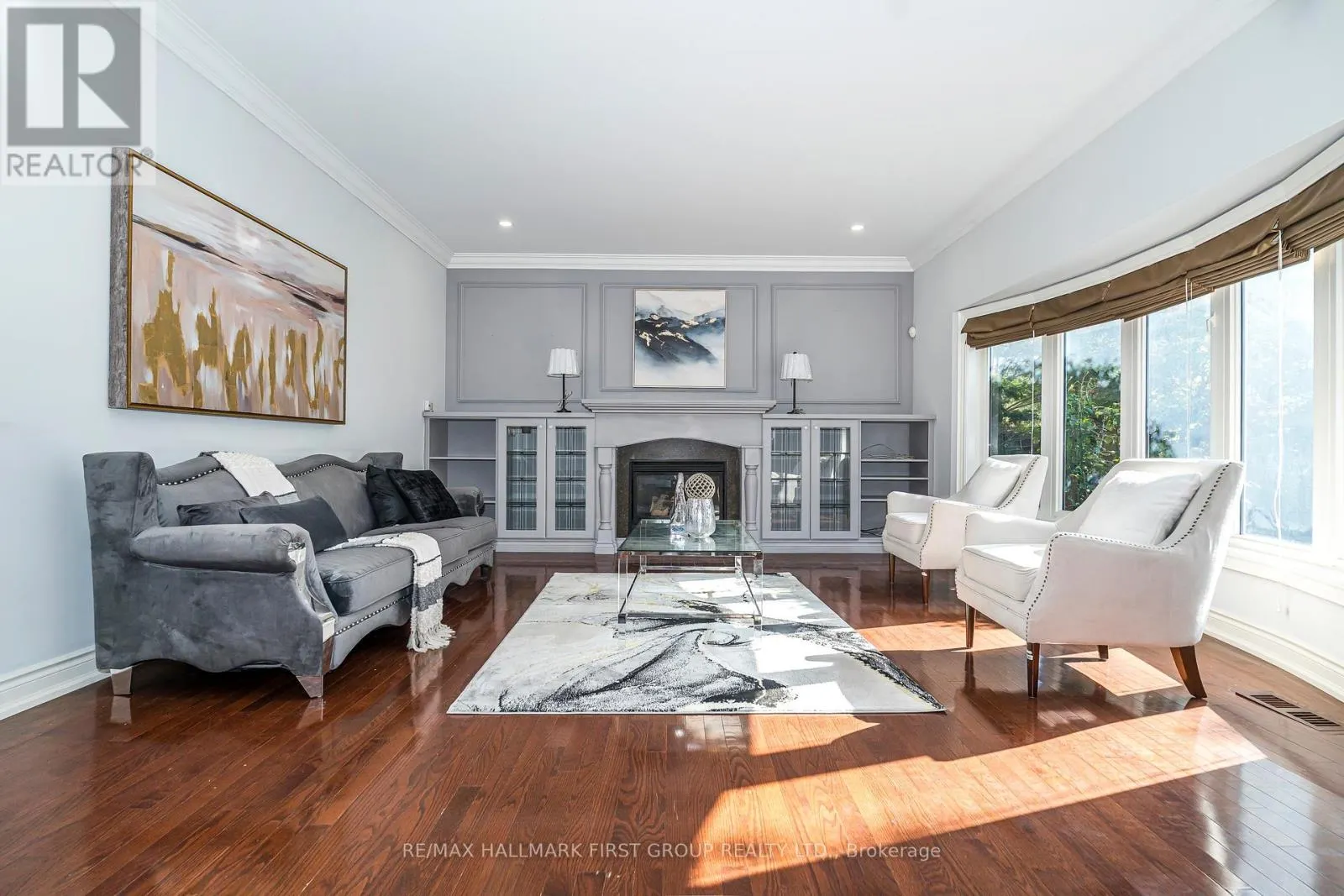 24 PORTELLI CRESCENT