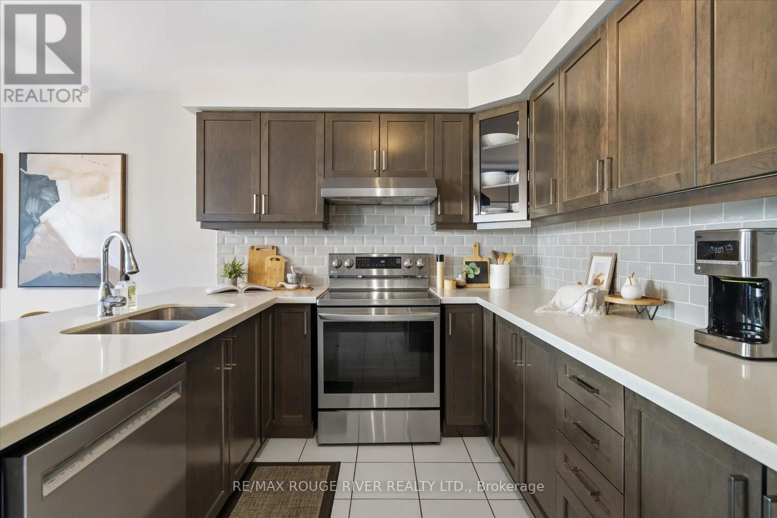 245 BLACKWELL CRESCENT